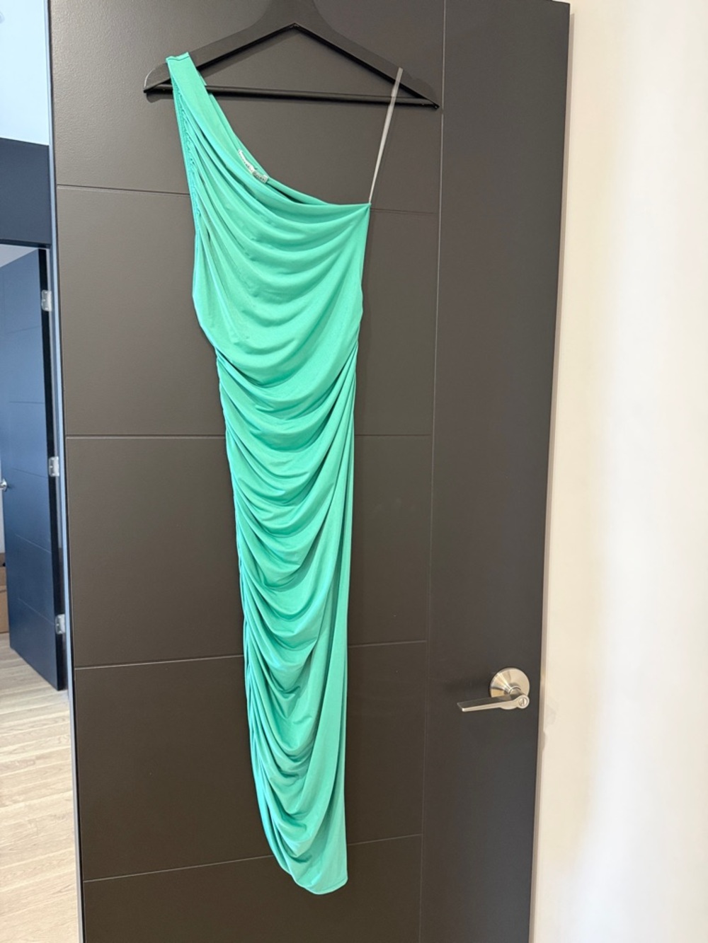 One-Shoulder Draped Mint Green Evening Dress